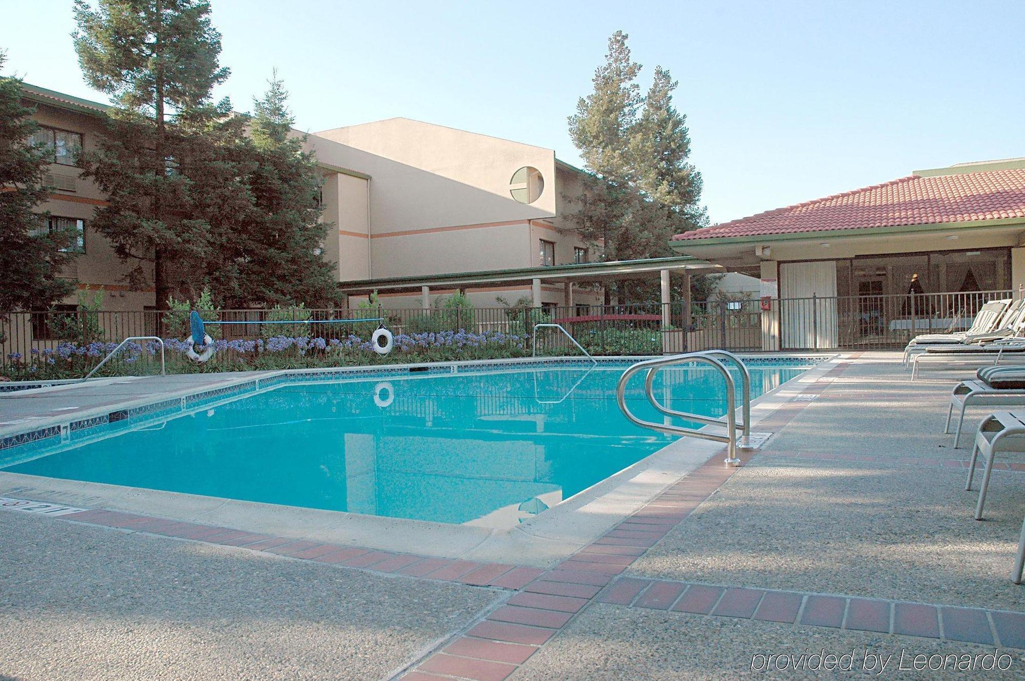 Crowne Plaza Silicon Valley North - Union City By Ihg Eksteriør billede
