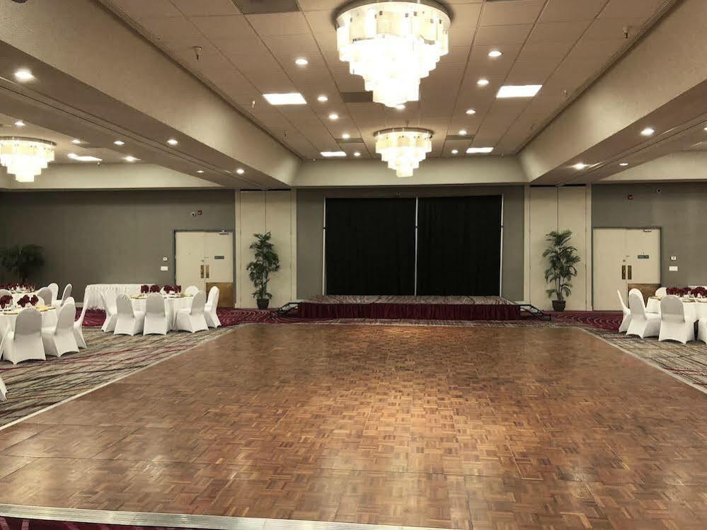 Crowne Plaza Silicon Valley North - Union City By Ihg Eksteriør billede
